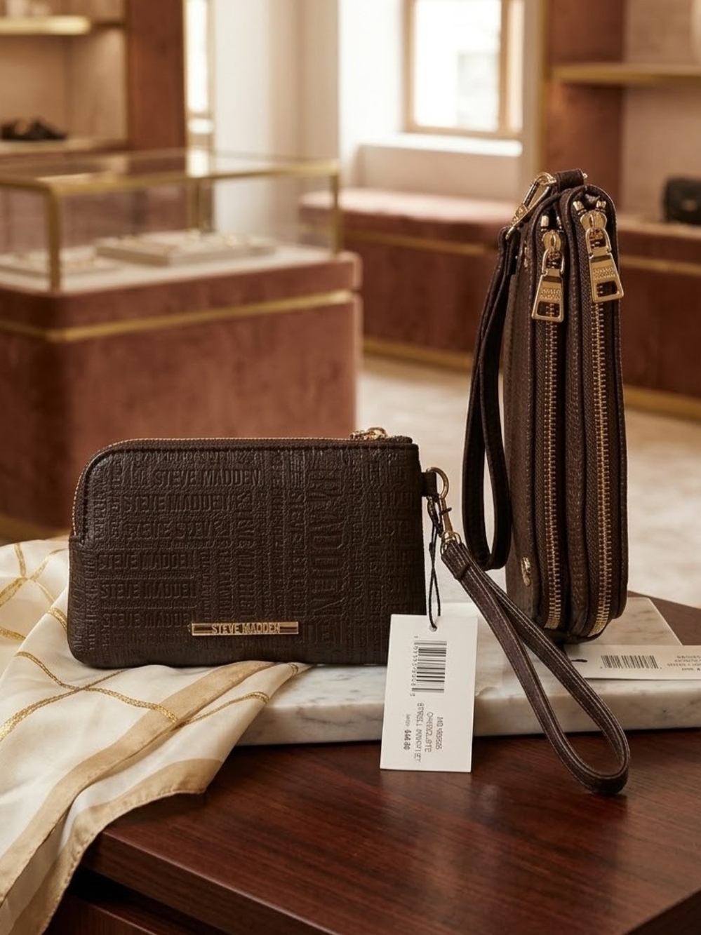 NWT Steve Madden Btrell Double Zip Wristlet Chocolate